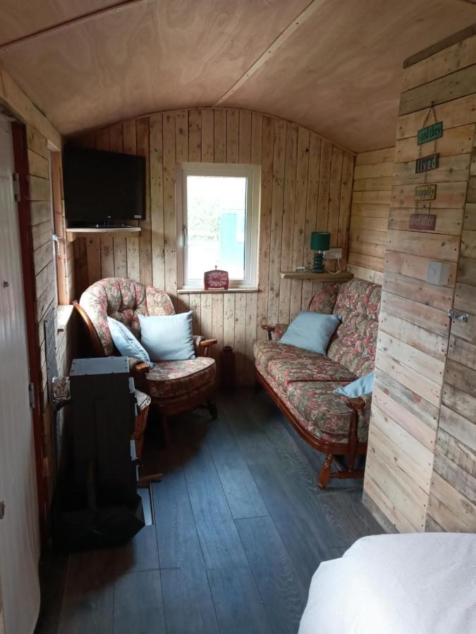 Orchard Meadow Shepherd Huts Leek-Buxton-Ashbourne Upper Elkstone Bagian luar foto